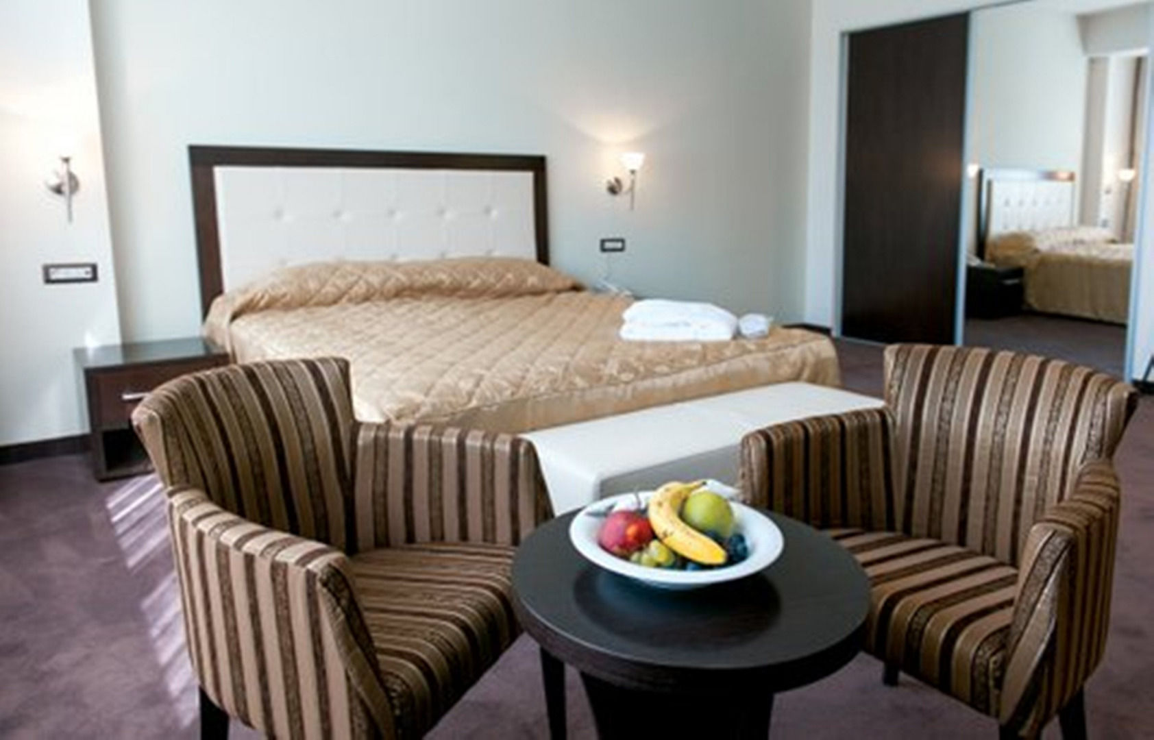 Tcc Grand Plaza Hotel Скоп'є Номер фото