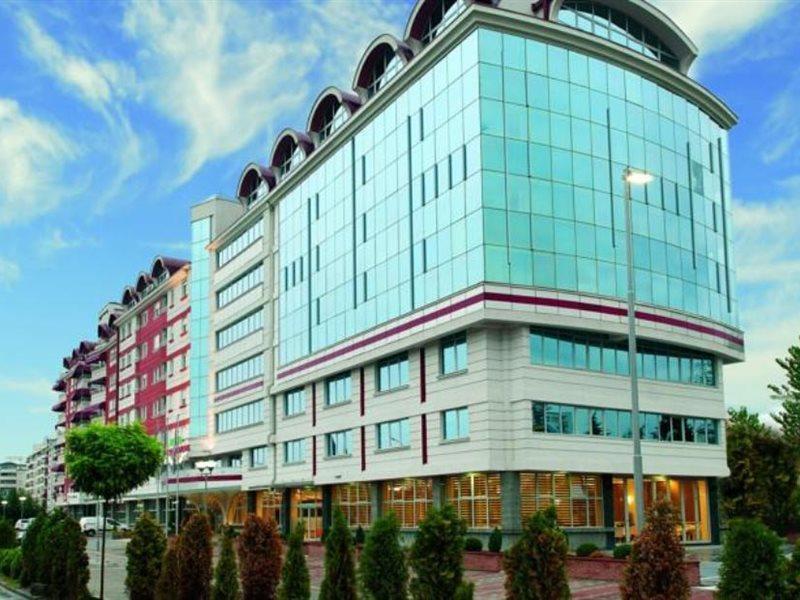 Tcc Grand Plaza Hotel Скоп'є Екстер'єр фото